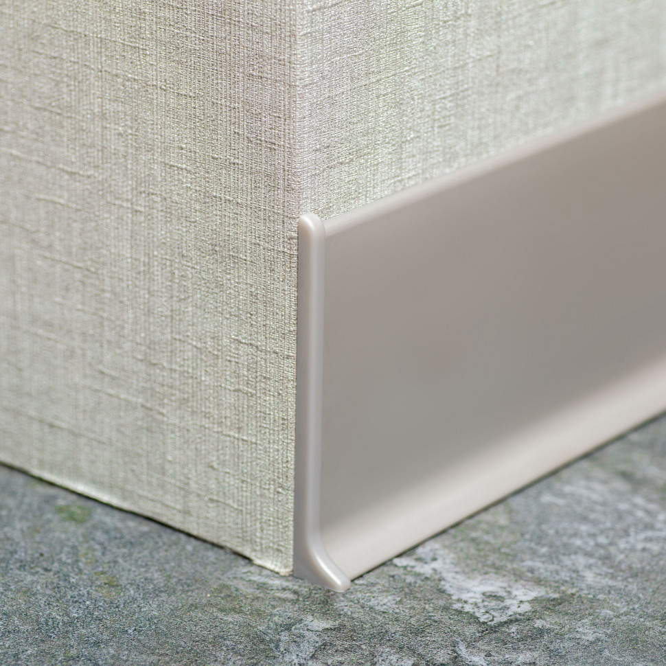 Алюминиевый плинтус 40мм матовое серебро